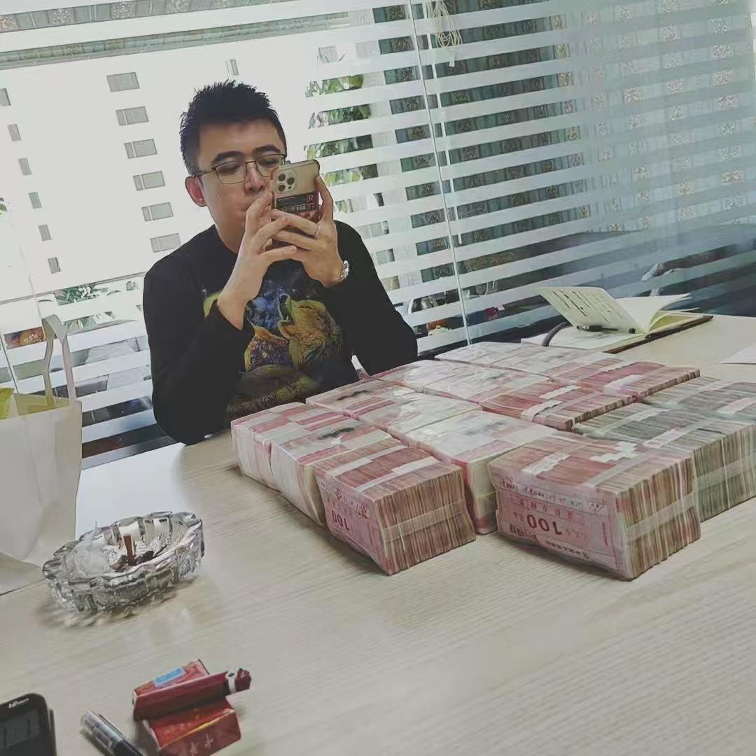 烧锅炉的白天鹅