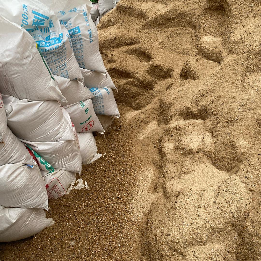 出售河沙，水泥，红砖，气块