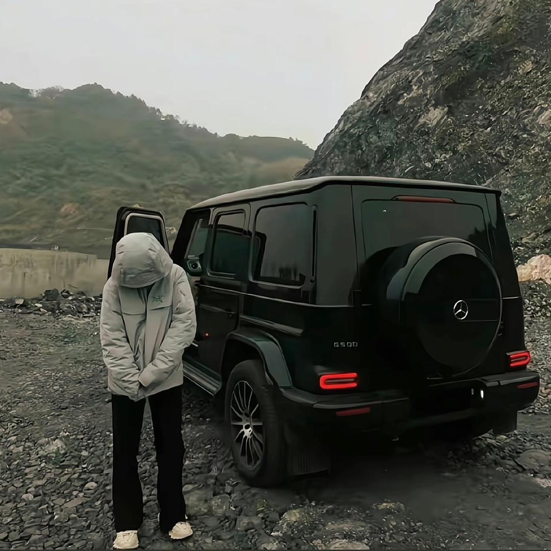 L^