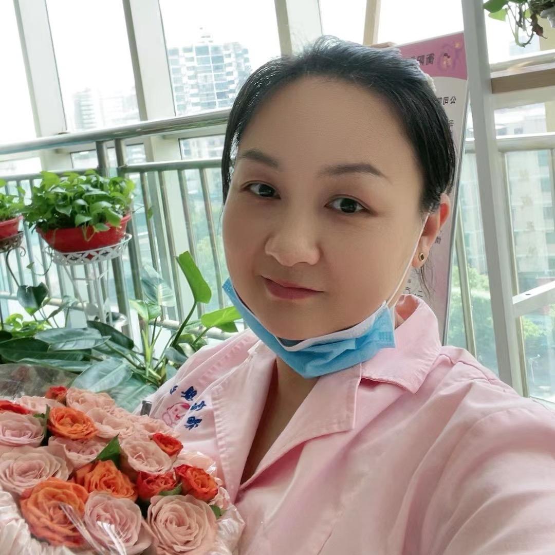 月嫂梦梦姐