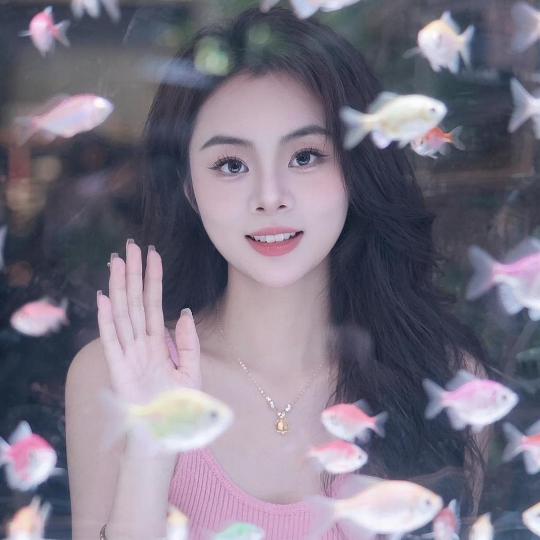 是芳芳吖👸🏻