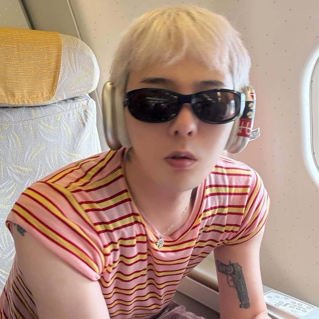 7532