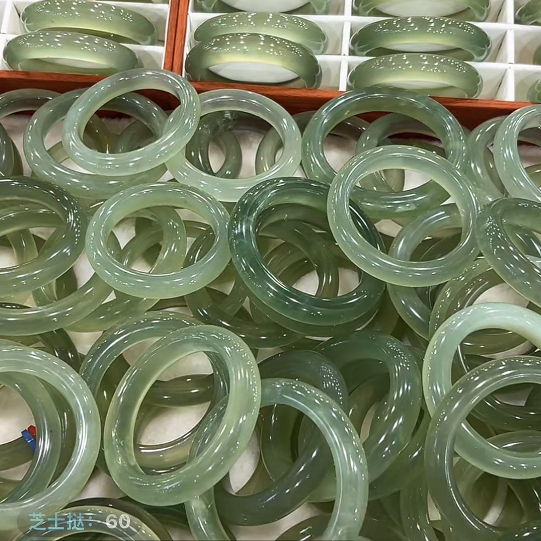 💰拥军小迷妹💰