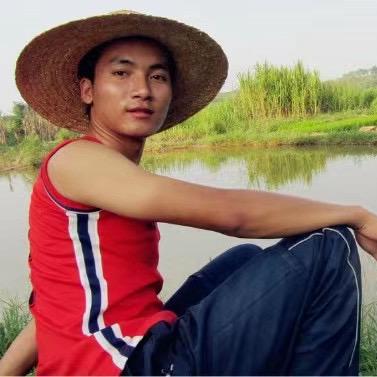 阿牛两厢二手车