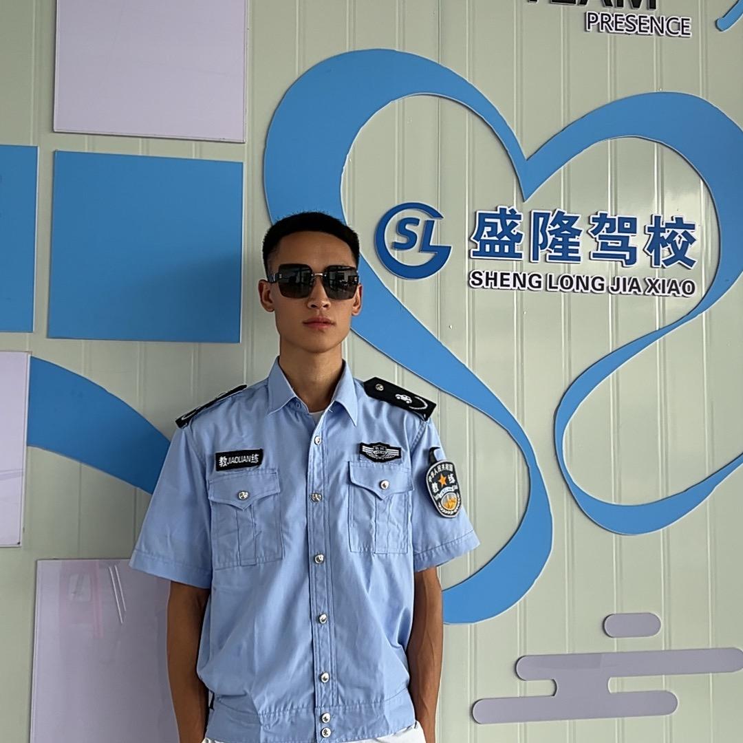 玉溪红塔区驾考童主任