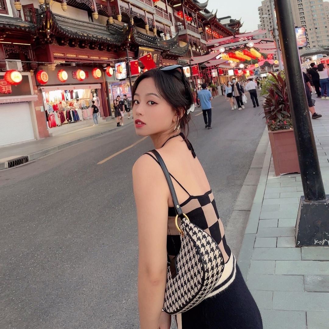 排碧婷婷家竹筒粉
