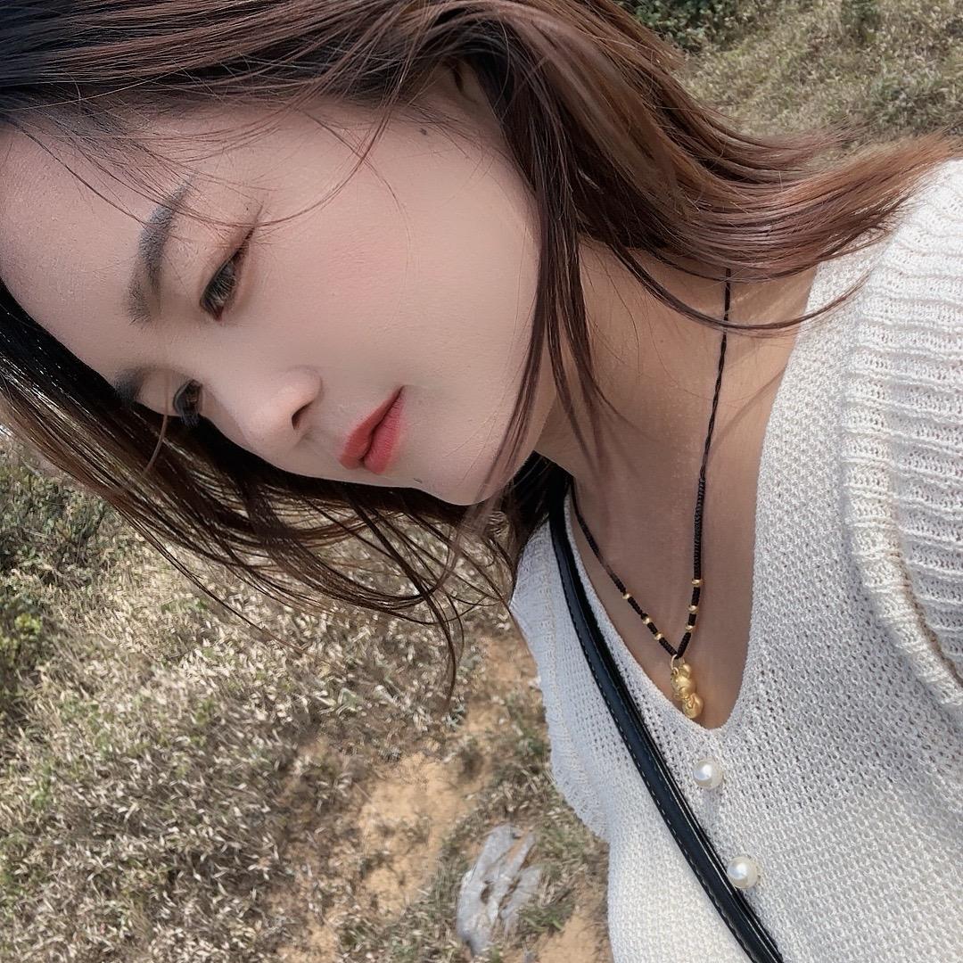 尤 晞：