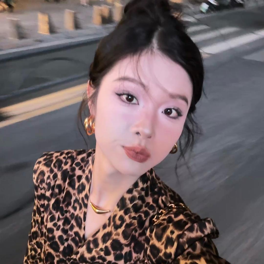 三毛是个女的🫧