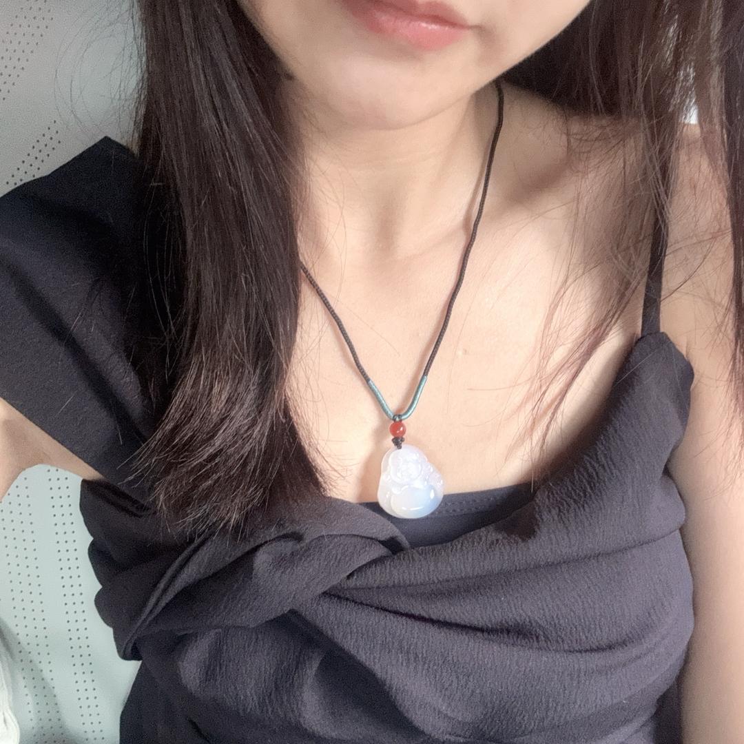 Lu.