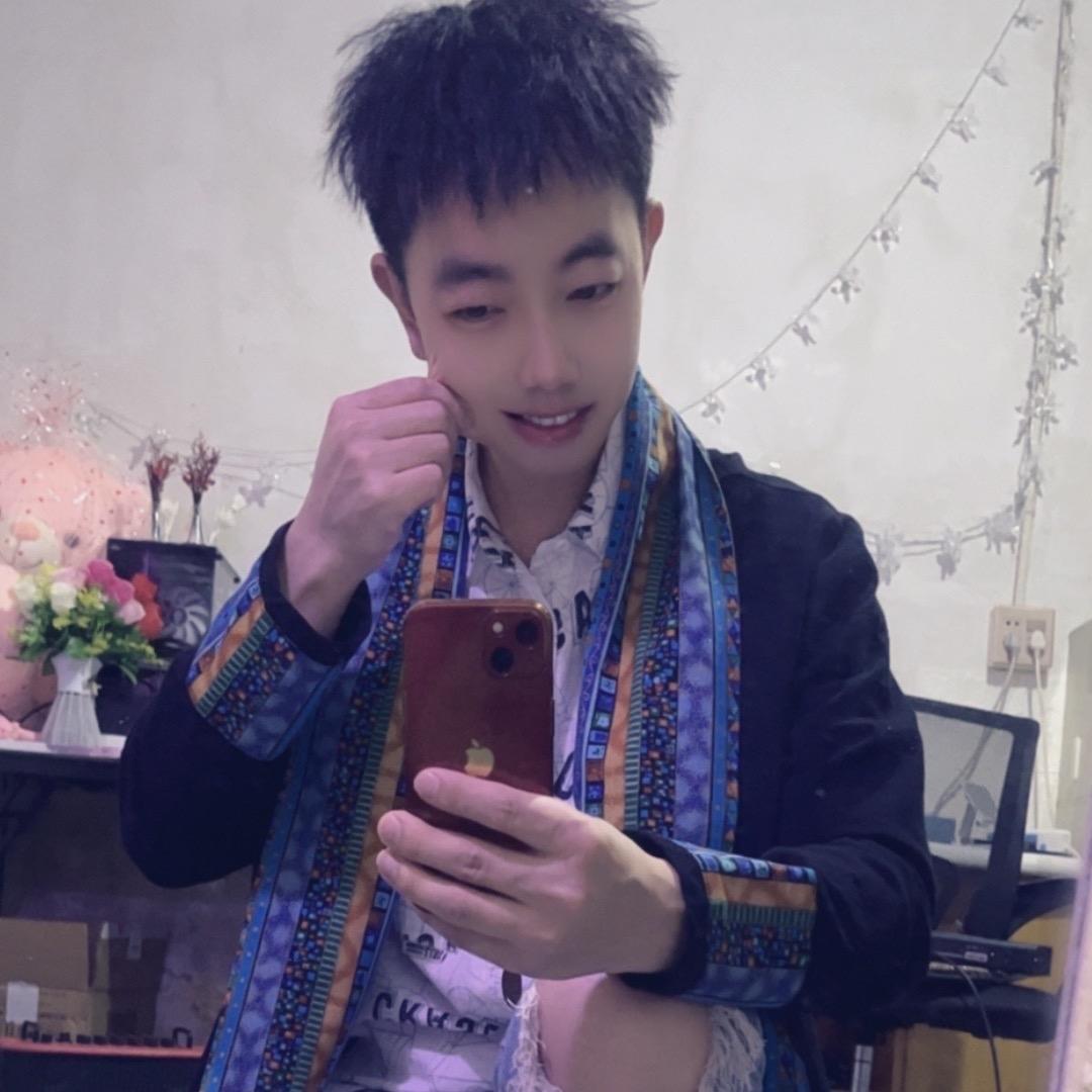苗族阿华🎷