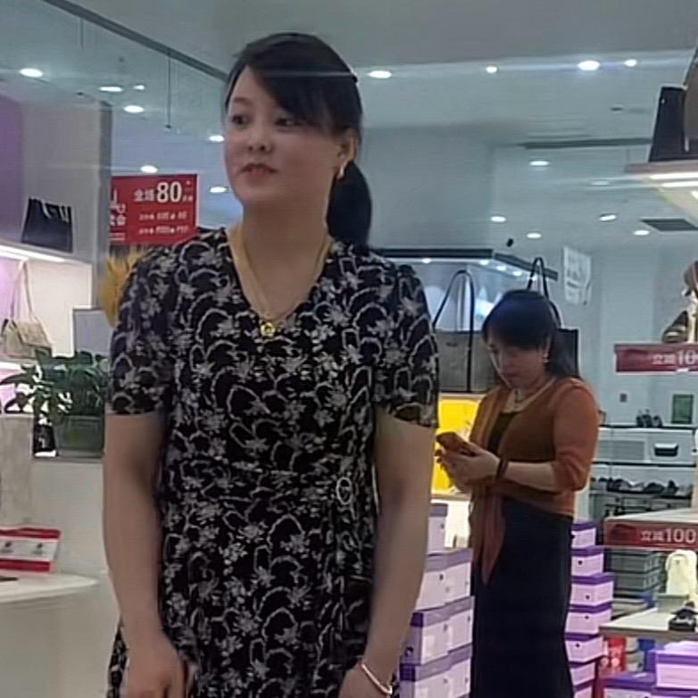 等一分钟…