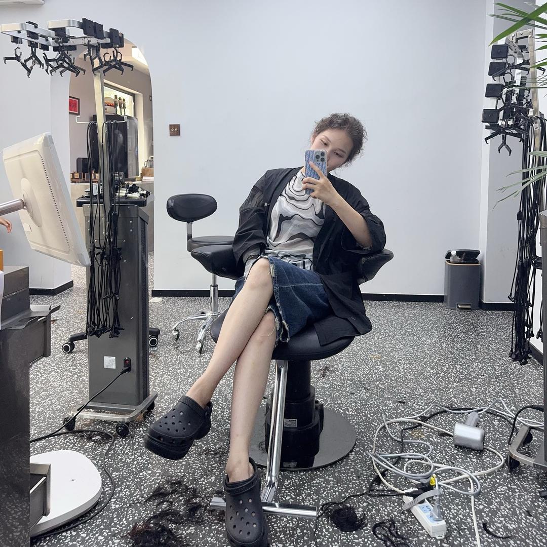 爱唱歌的刘老师