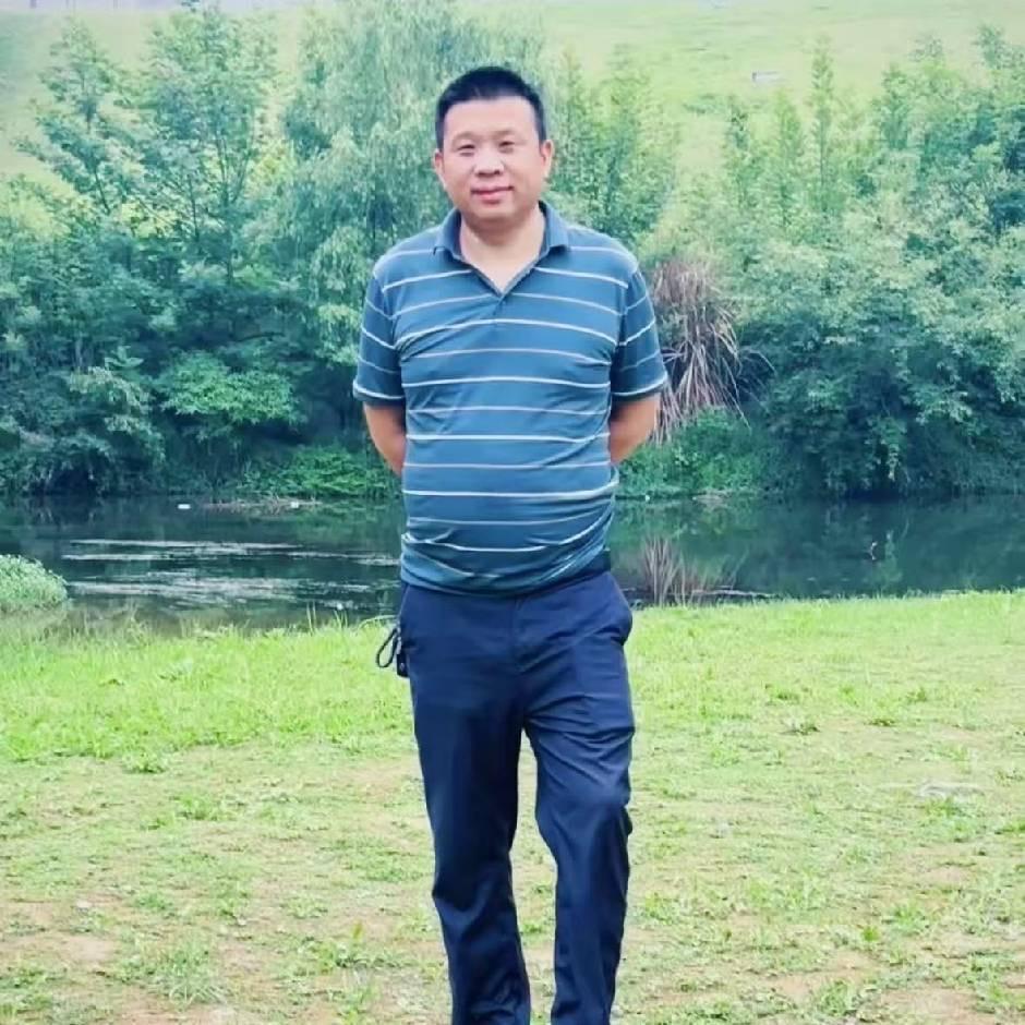 二手车李丹宜昌上驭名车