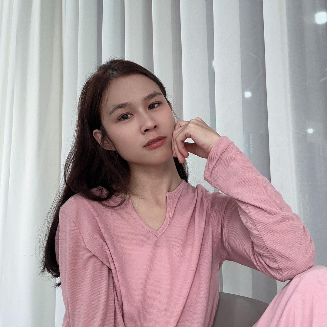 佛系的燕子吖