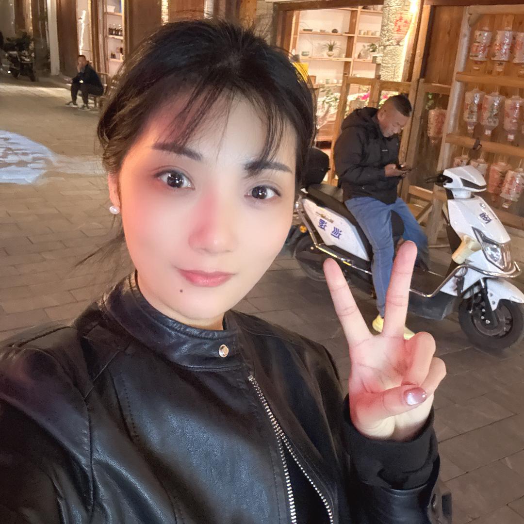 晓丽美妆   康欣惠民农贸市场一楼
