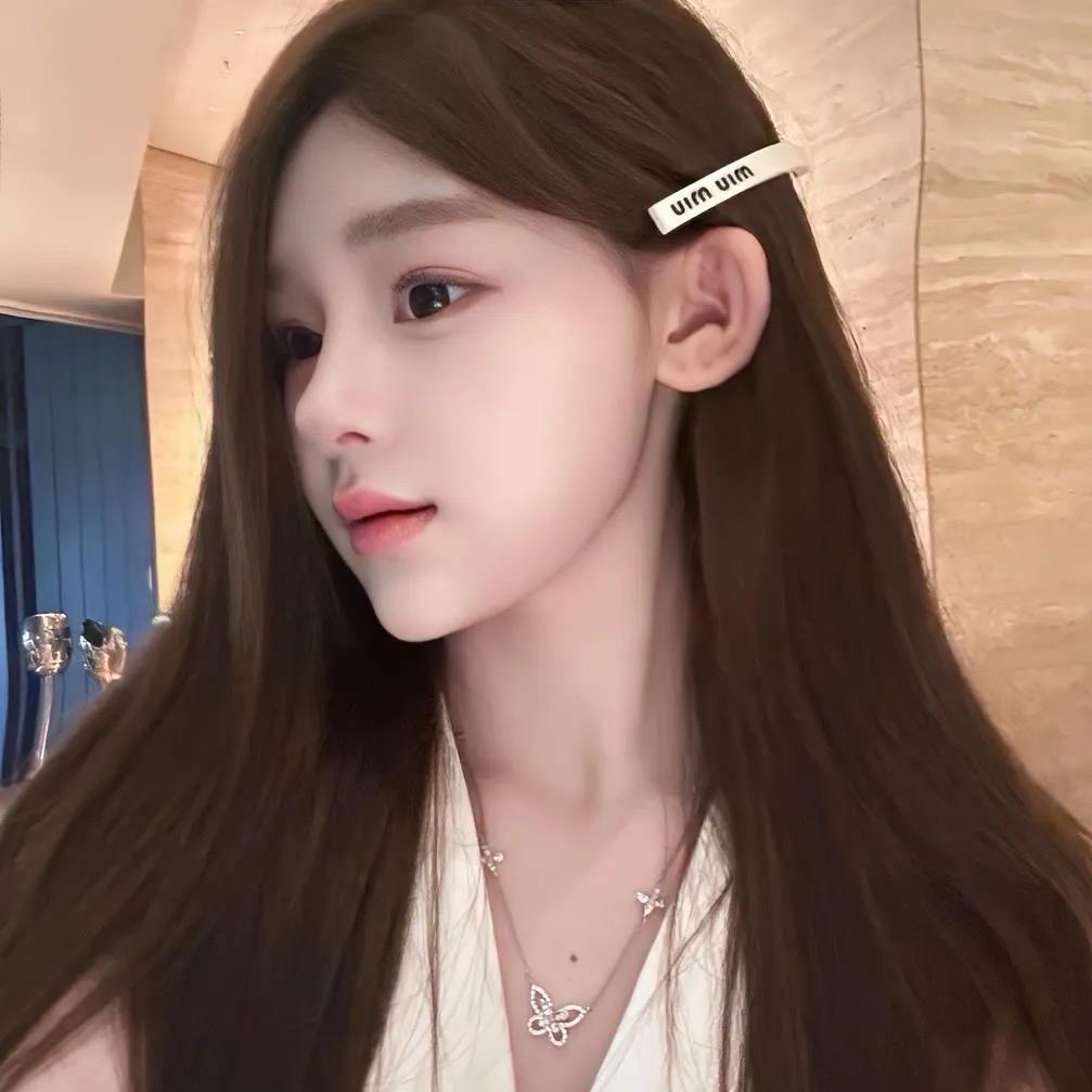 莹了个莹