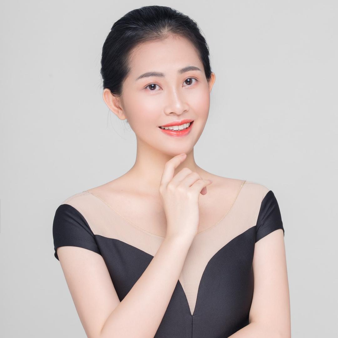 唐旗金舞鞋田田老师