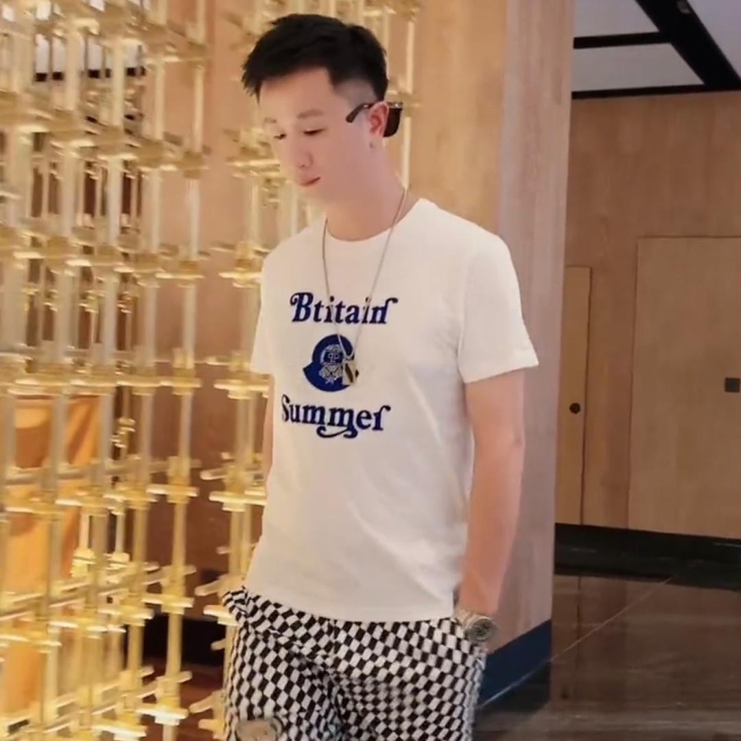 玖玖欧品男装