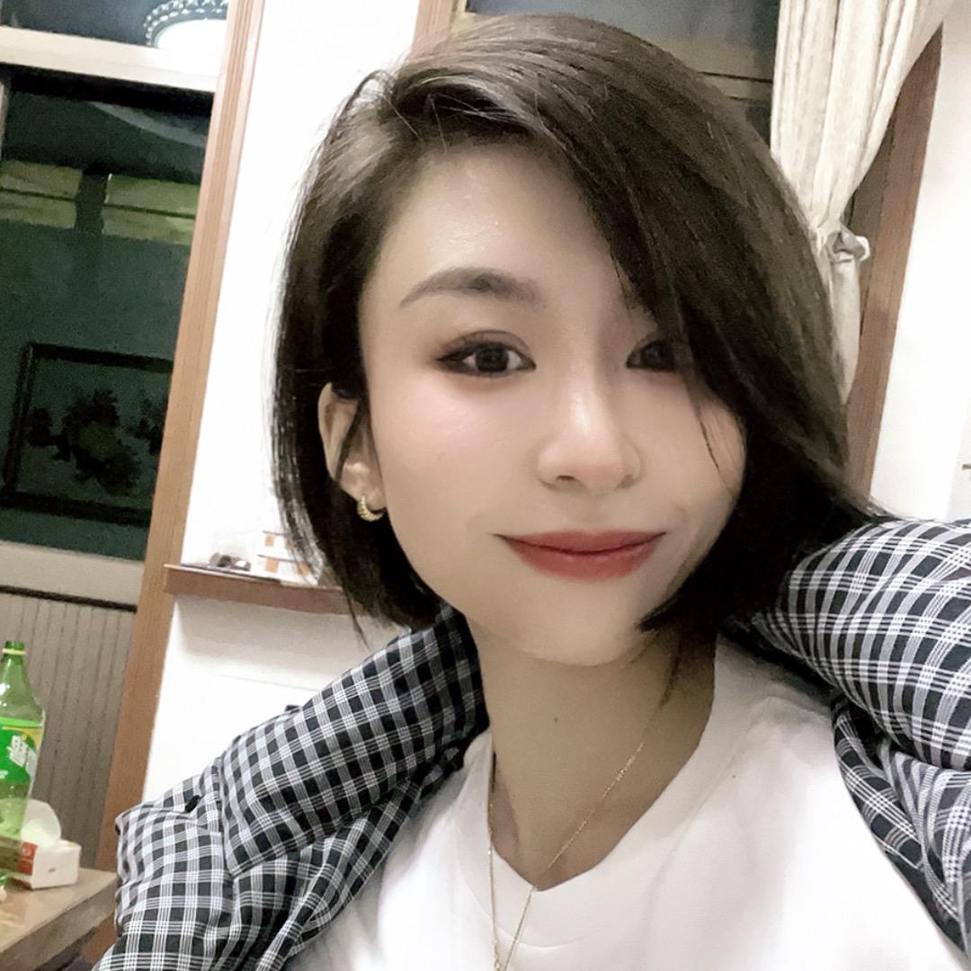 珈莹艾孕妇装