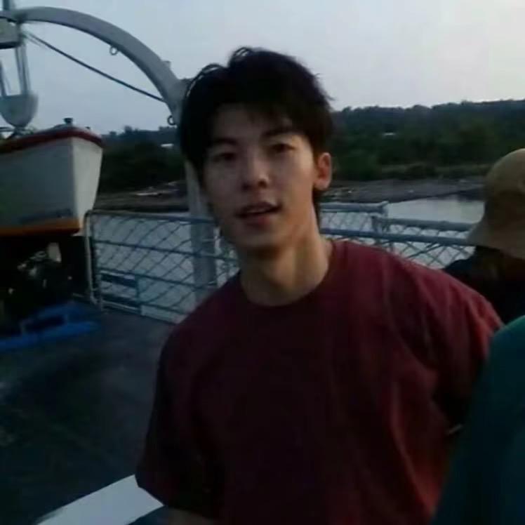 李不理、