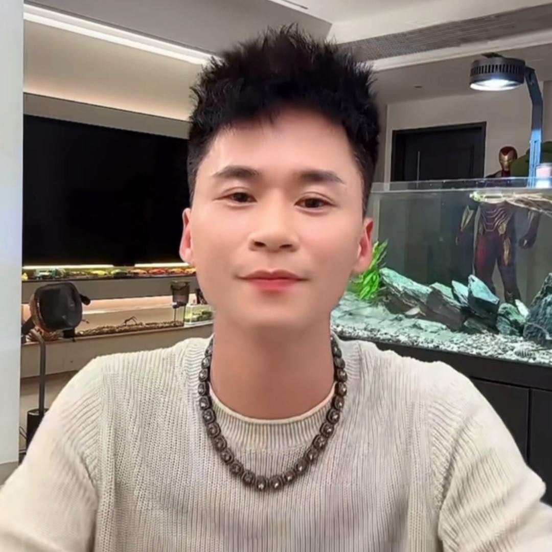 刘晶橱窗直播分享