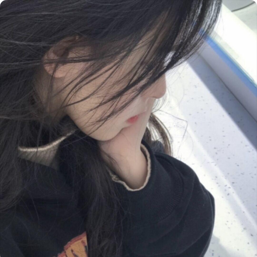 21扶腰摸鱼