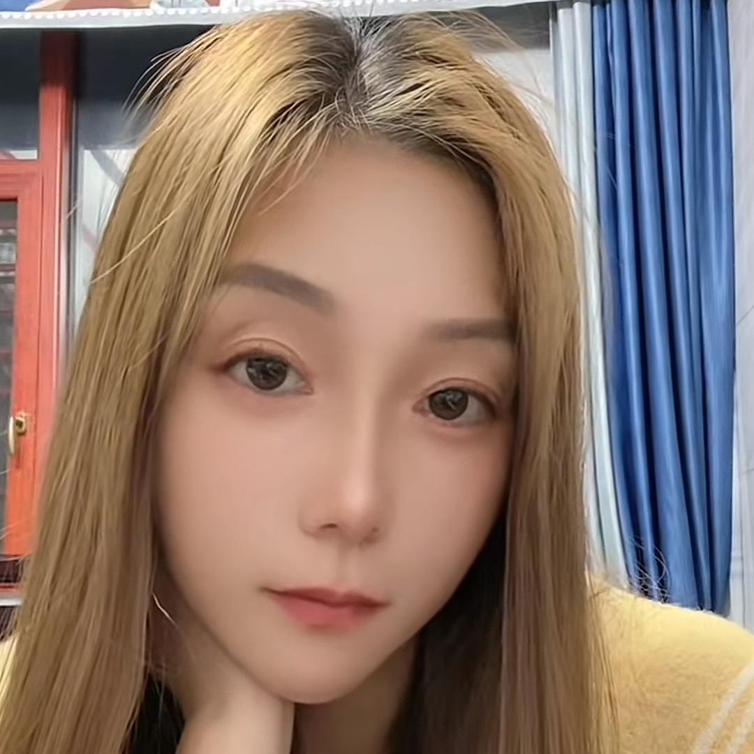 琪艳 🧑‍🤝‍🧑