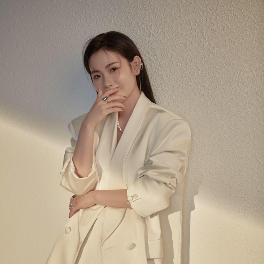 梦梦THE MENG-穿搭美学