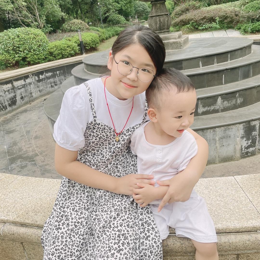 娜娜