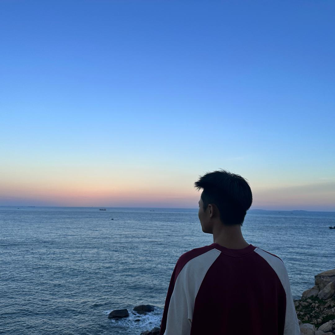 教游泳的 ou