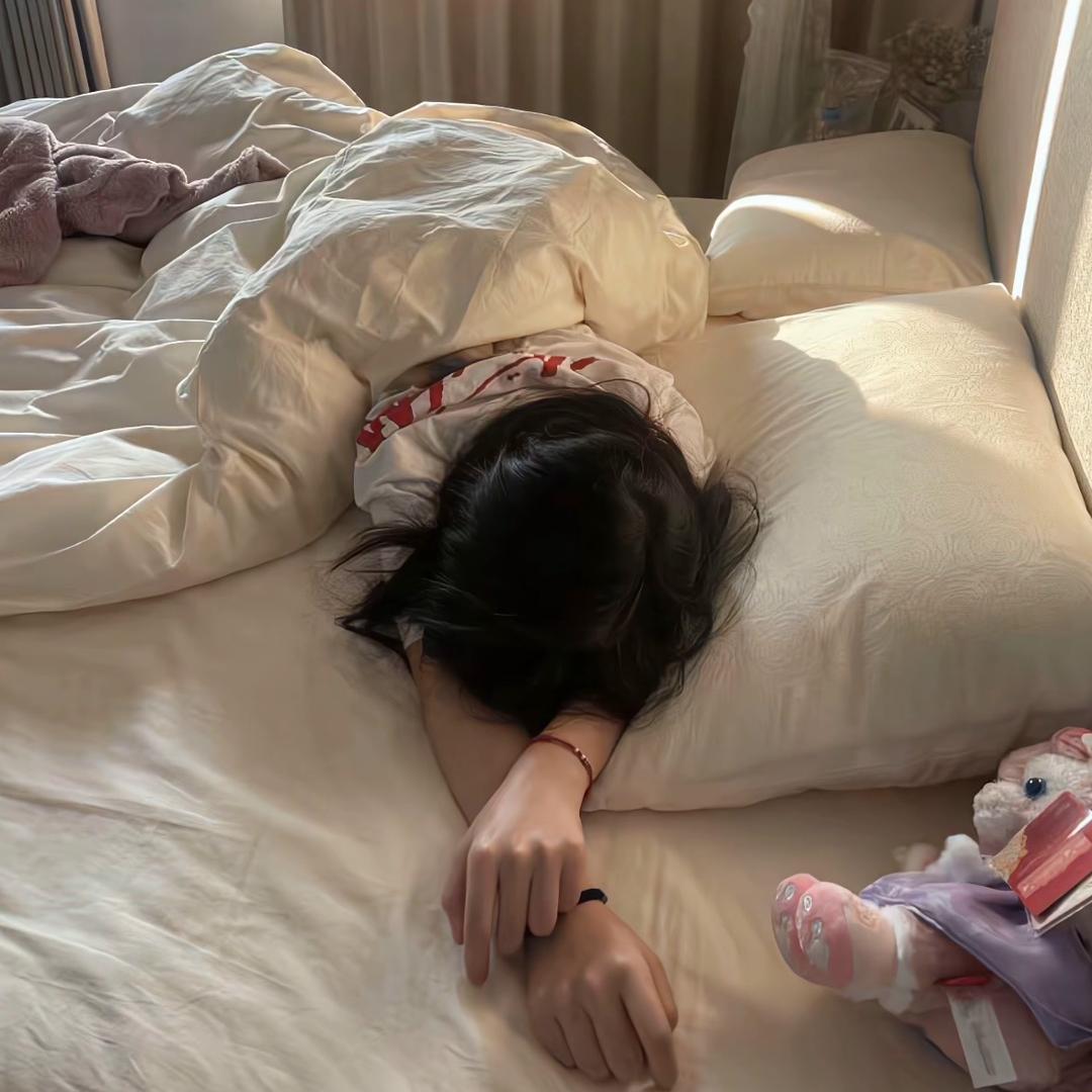 半 月