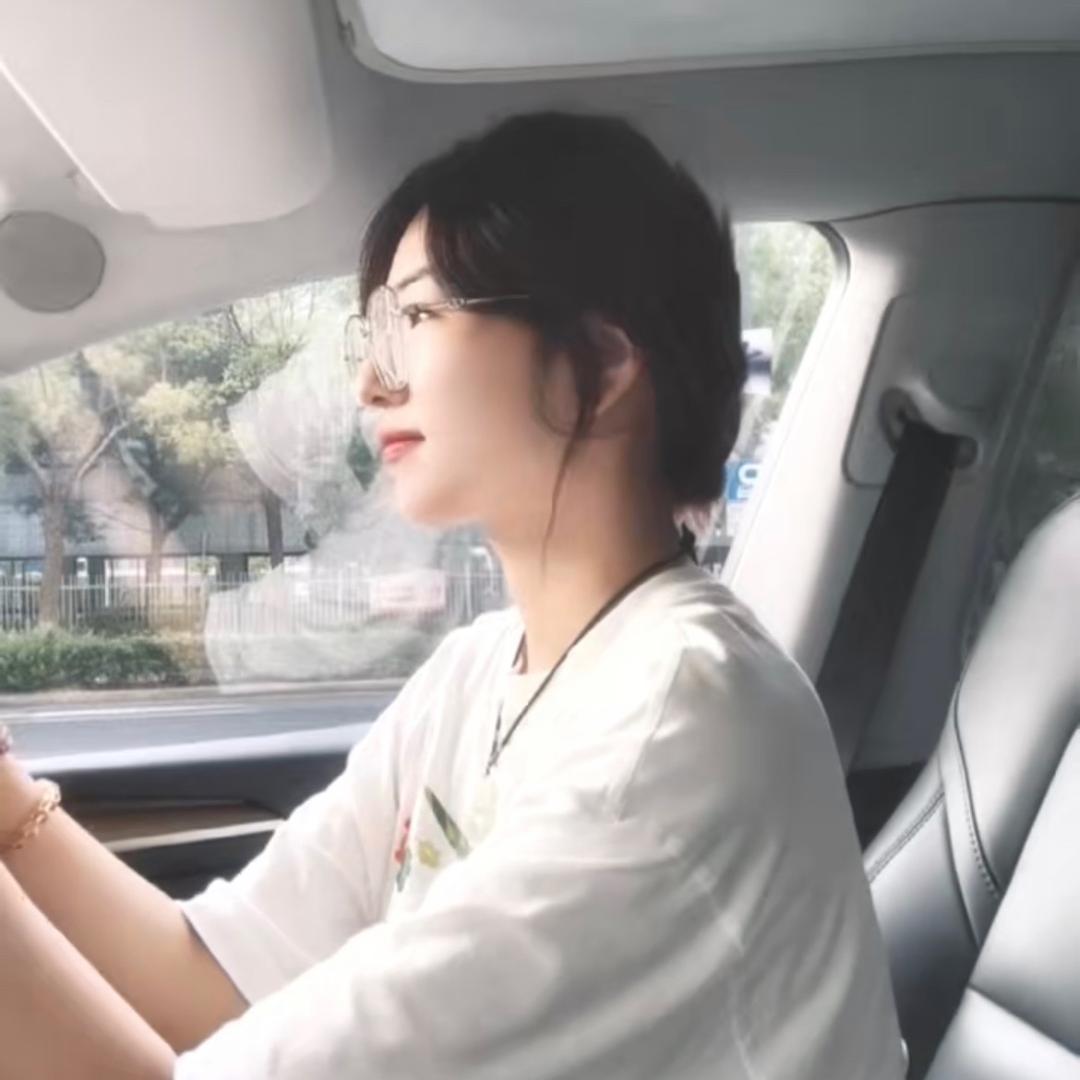 CHEN晨