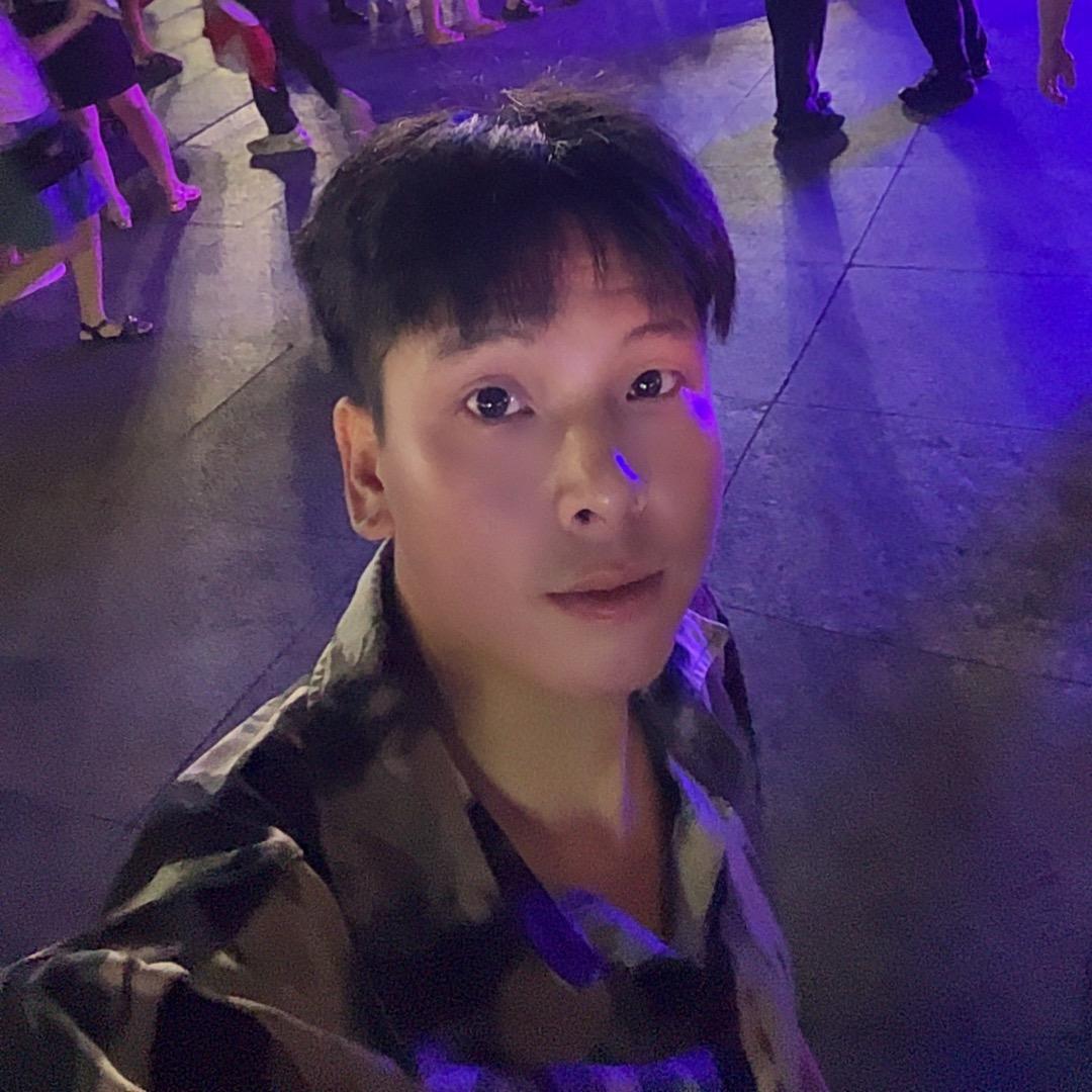 吴小明