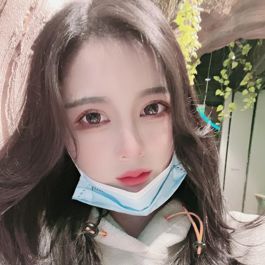 小77..