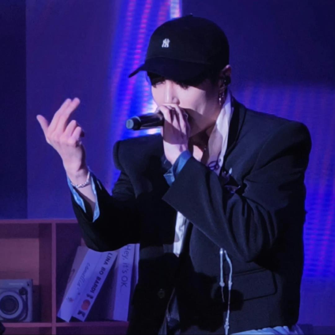 Purple_ray（见过张艺兴17次）