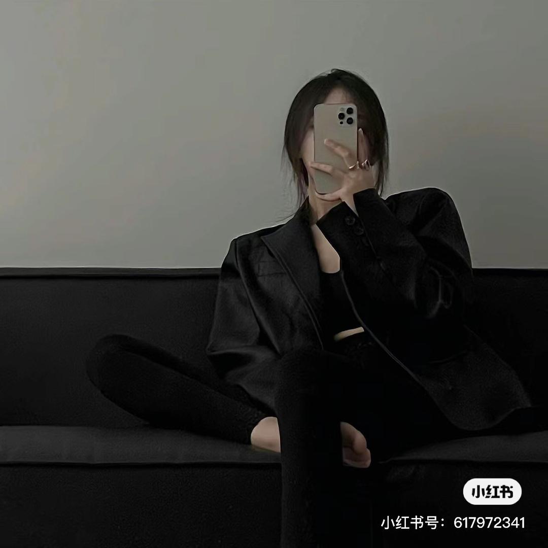 莉莉LiLiy女装
