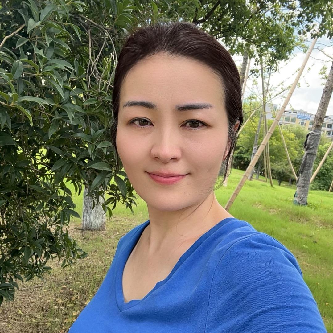 小梦首播上午开播