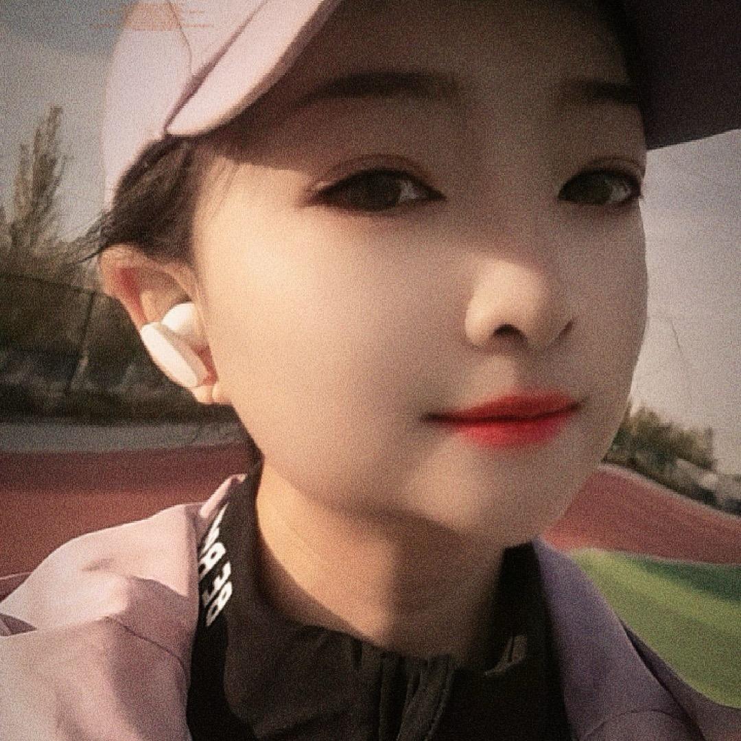 爱运动的小姐姐