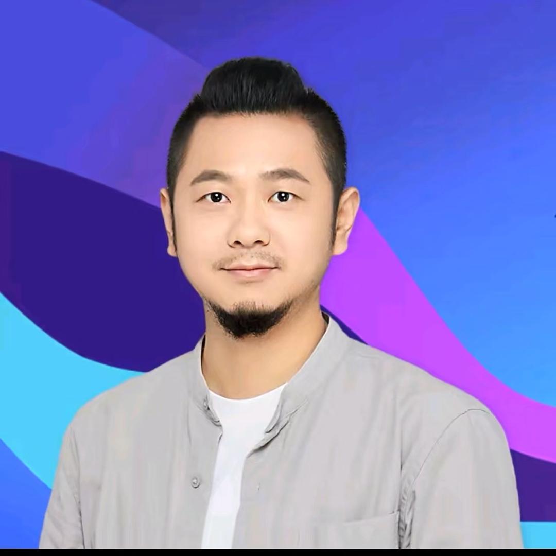 Al设计师罗凌