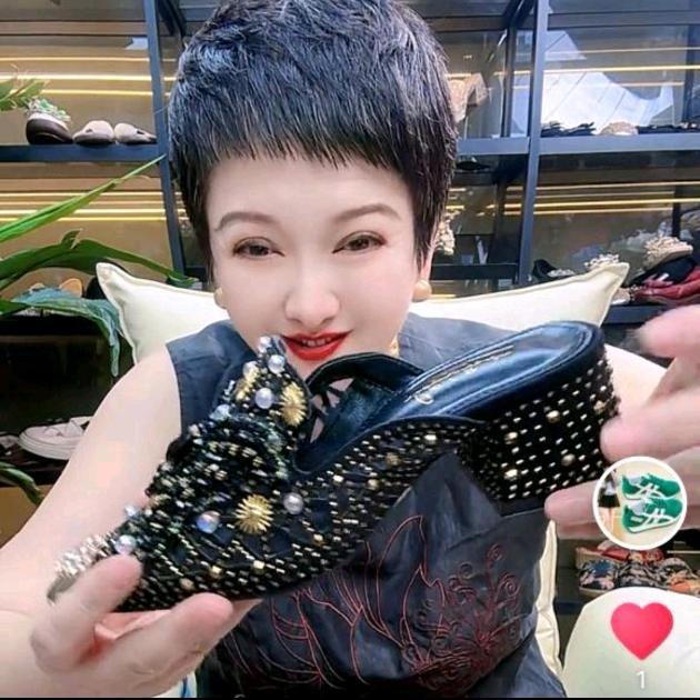 九妹二号复古女鞋