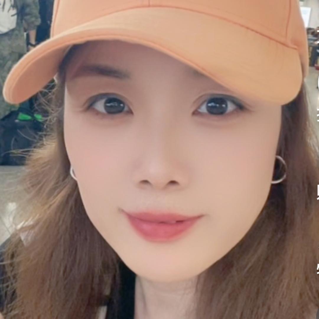 @源源
