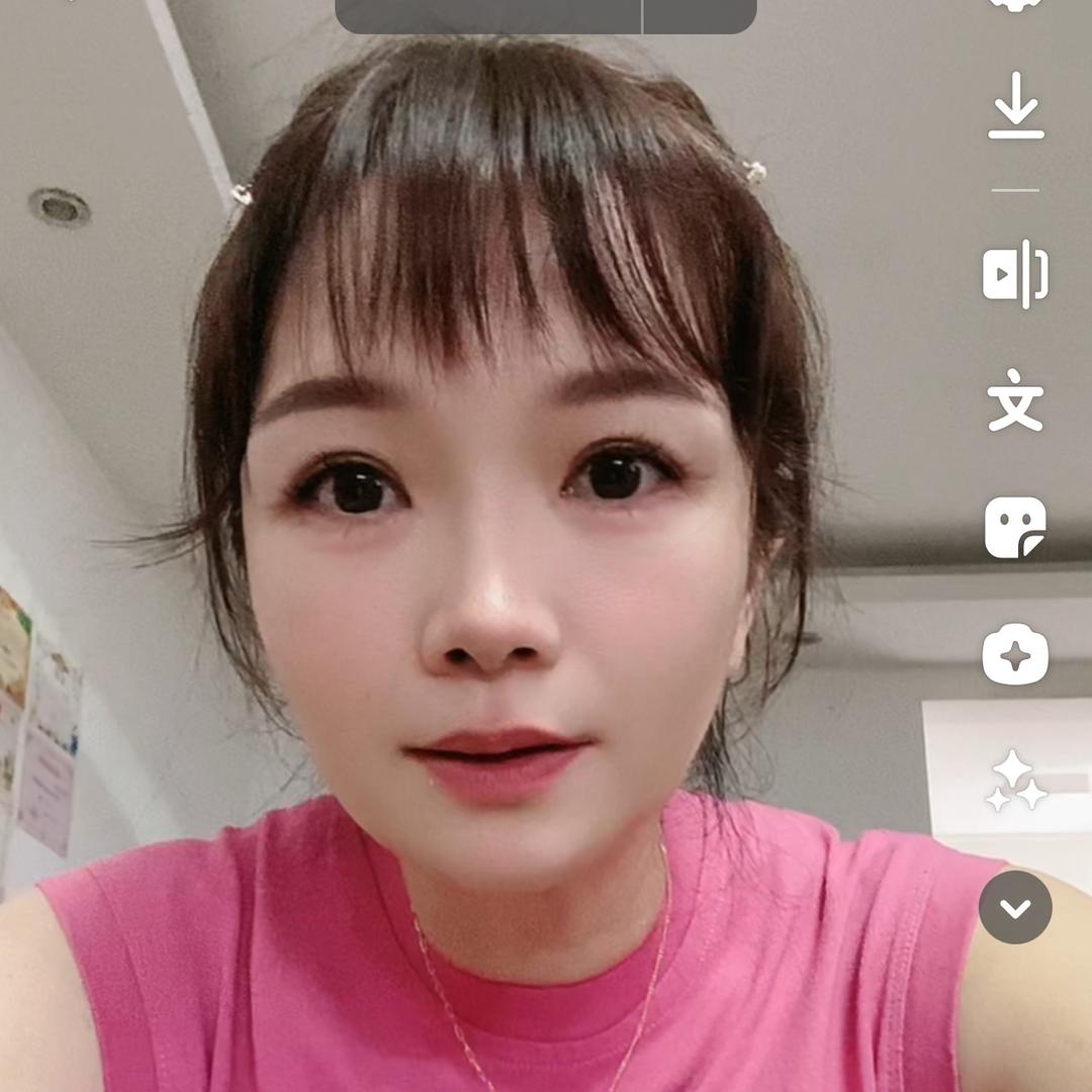 依   莲