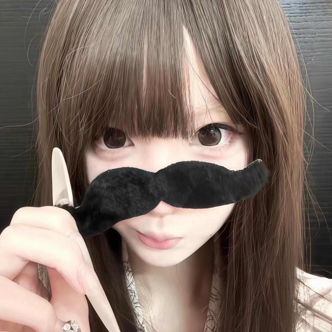 Mɪᴄʜᴇʟʟᴇ