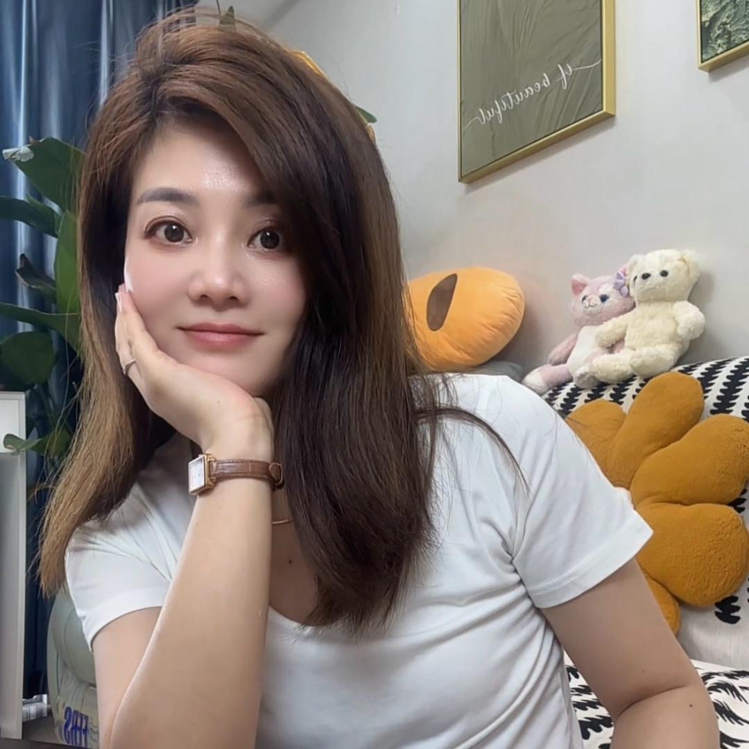 小媛爱吃