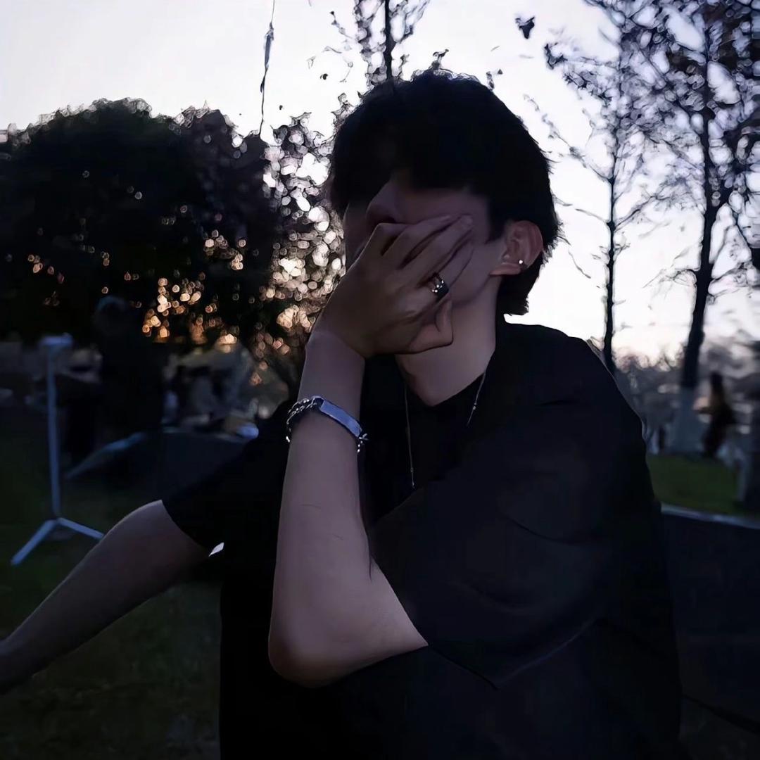 韩卷
