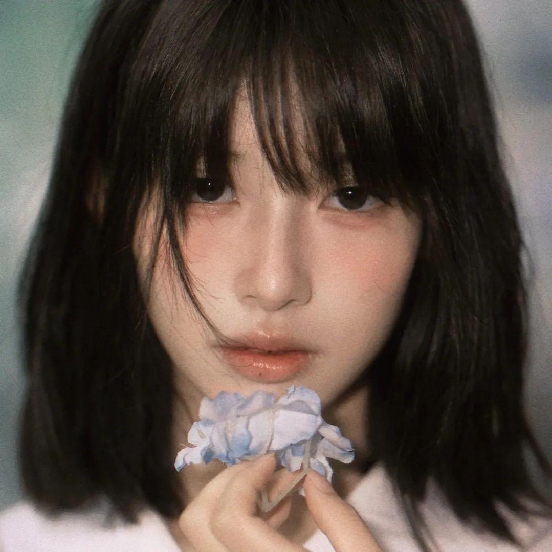 摆烂小鱼干~
