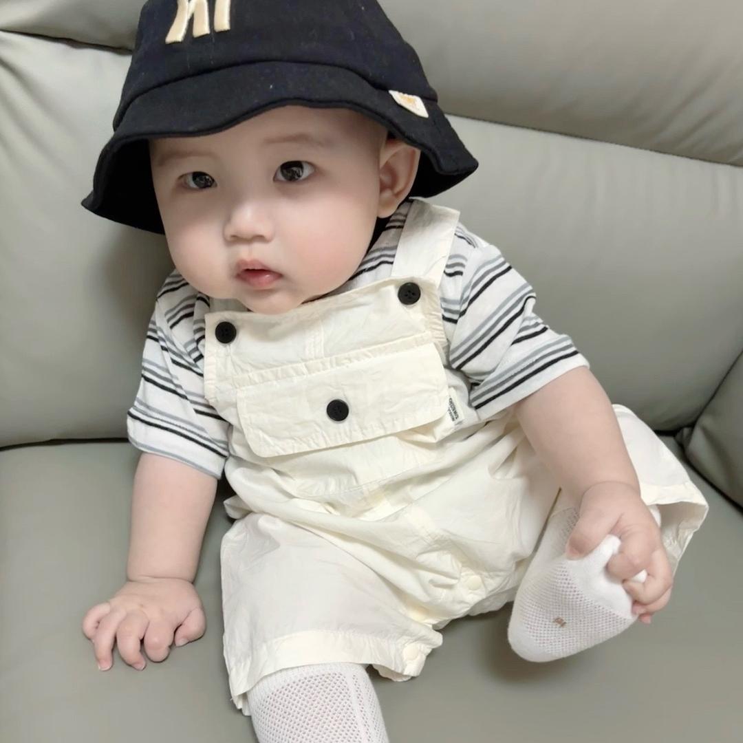 小齐齐吖