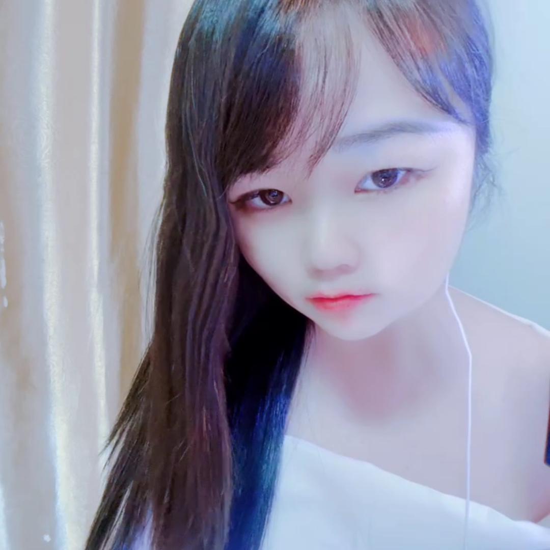 颜贝贝✨