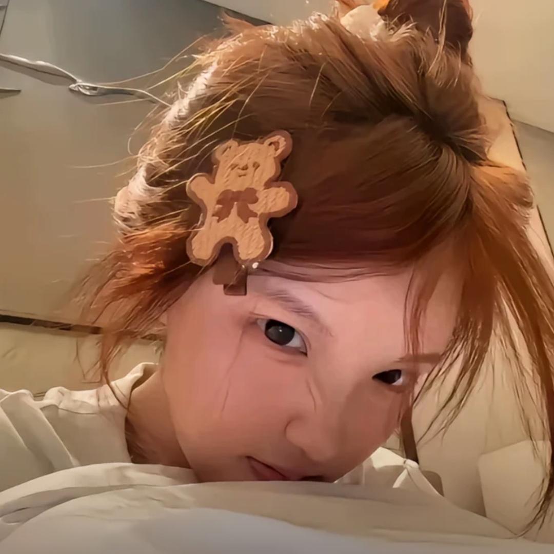 依
