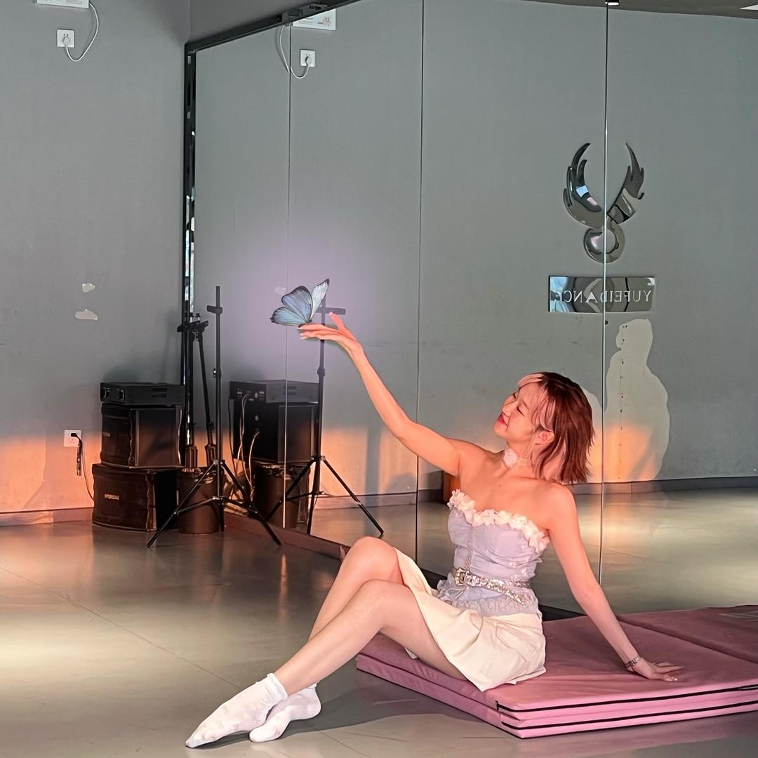 郡遥舞蹈工作室J.Yao Dance